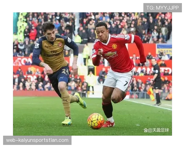 曼联关键比赛抗压能力不足表现受限，对赛季争冠走势形成制约