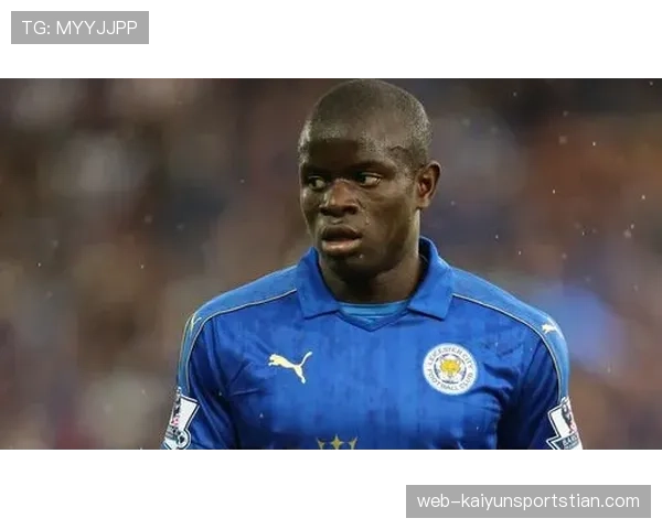 卡塞米罗与坎特：后腰职责分化，一人更重扫荡覆盖，一人更偏体系衔接